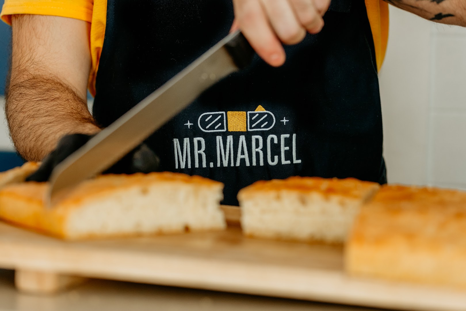 Mr. Marcel · Photos 1